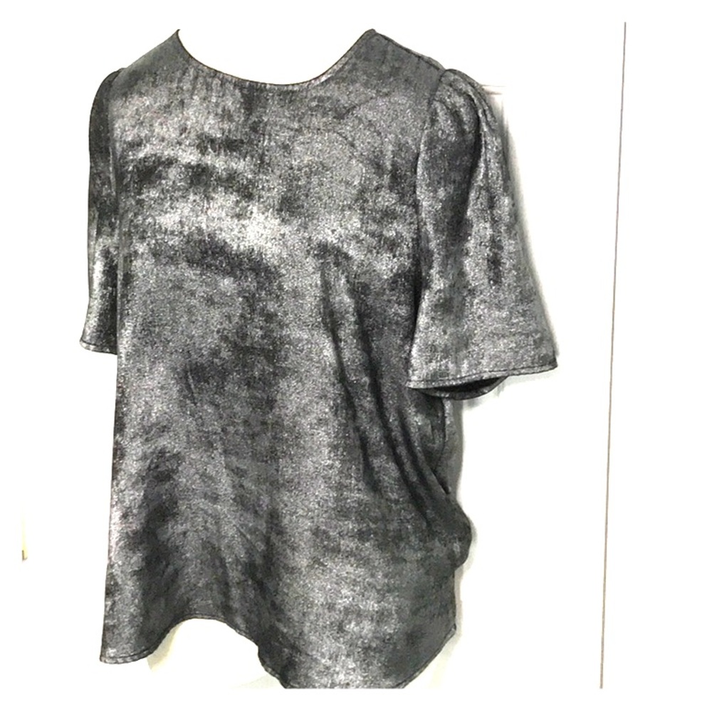 Vince Camuto Silver medium short sleeve blouse